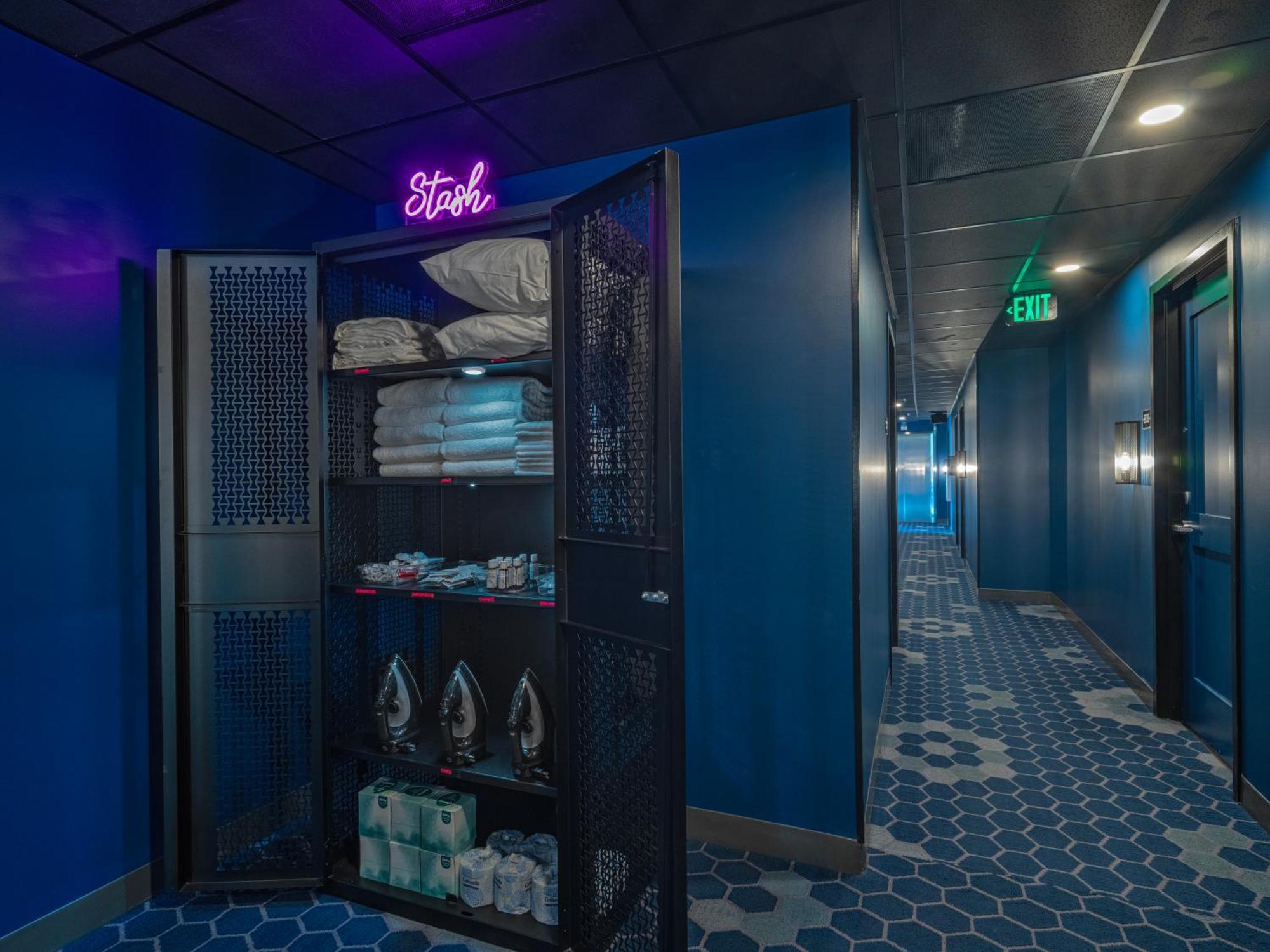 Moxy Phoenix Downtown Exterior foto